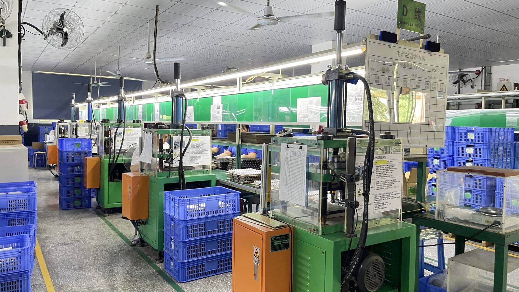 HOTEK組裝生產線